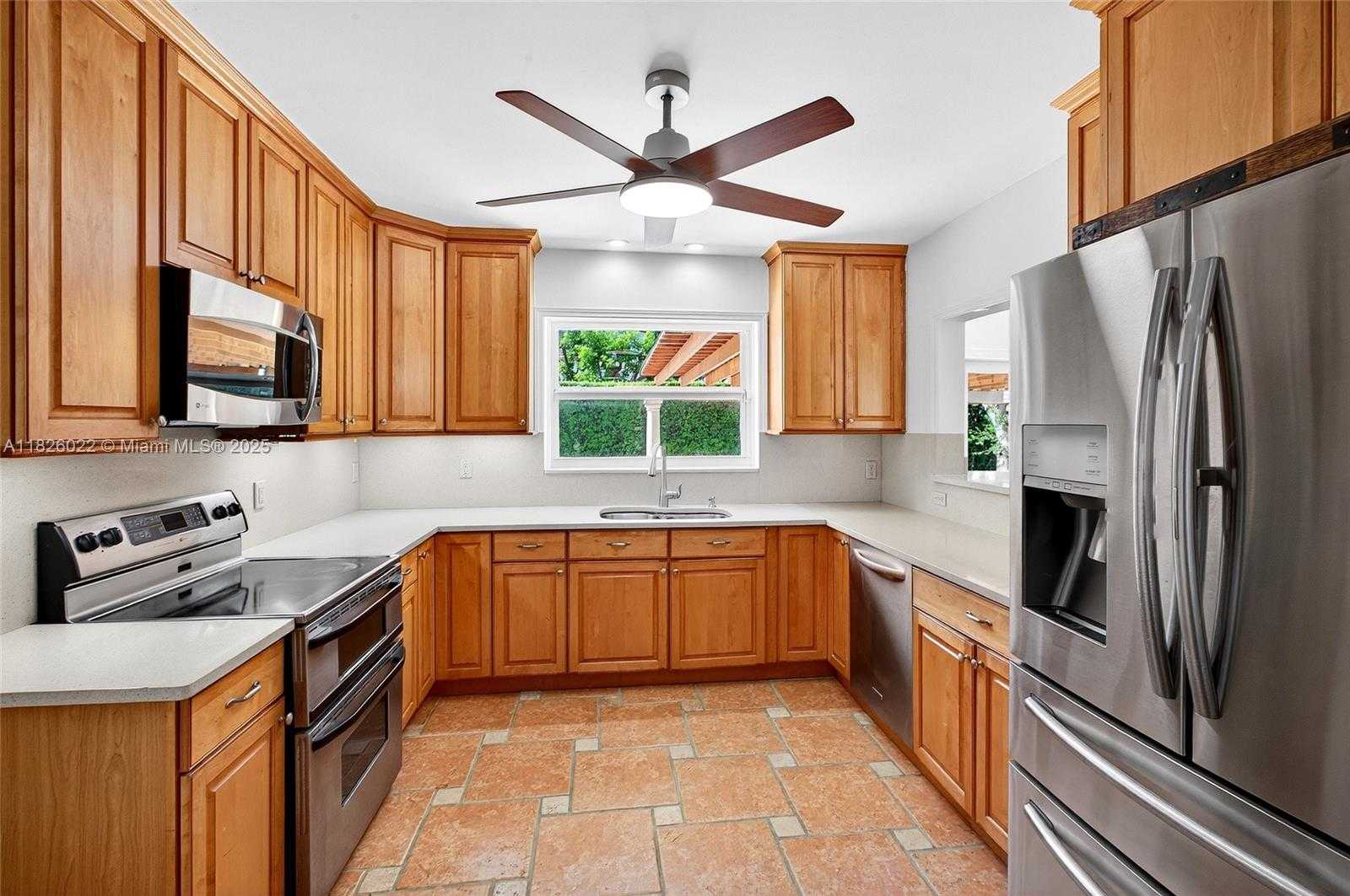 Small Image of 839 NORTH EAST 97TH ST, Miami Shores Number 15