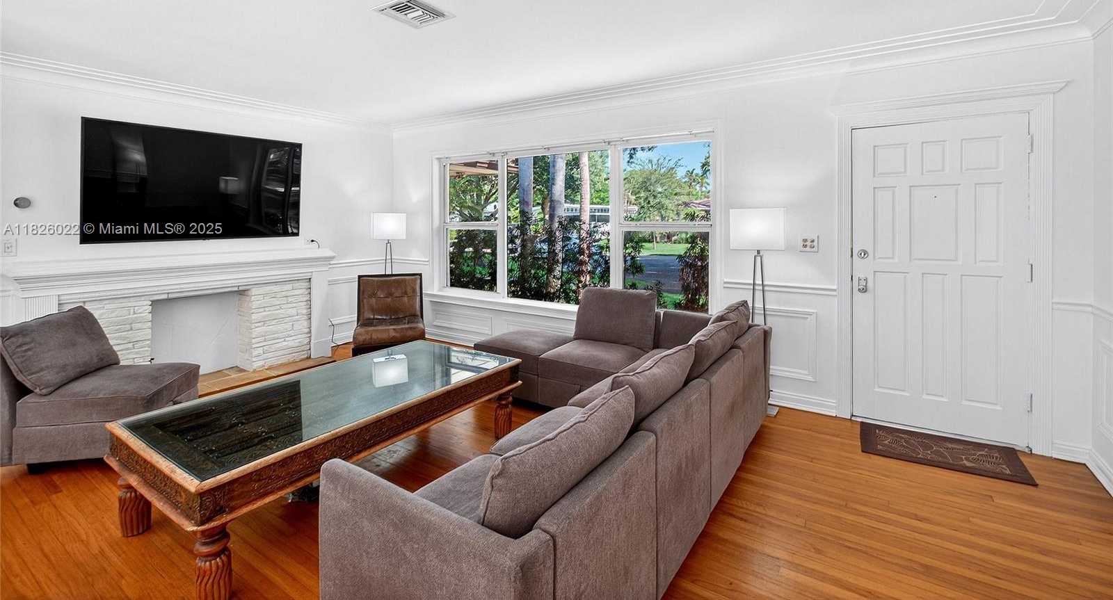 Small Image of 839 NORTH EAST 97TH ST, Miami Shores Number 6