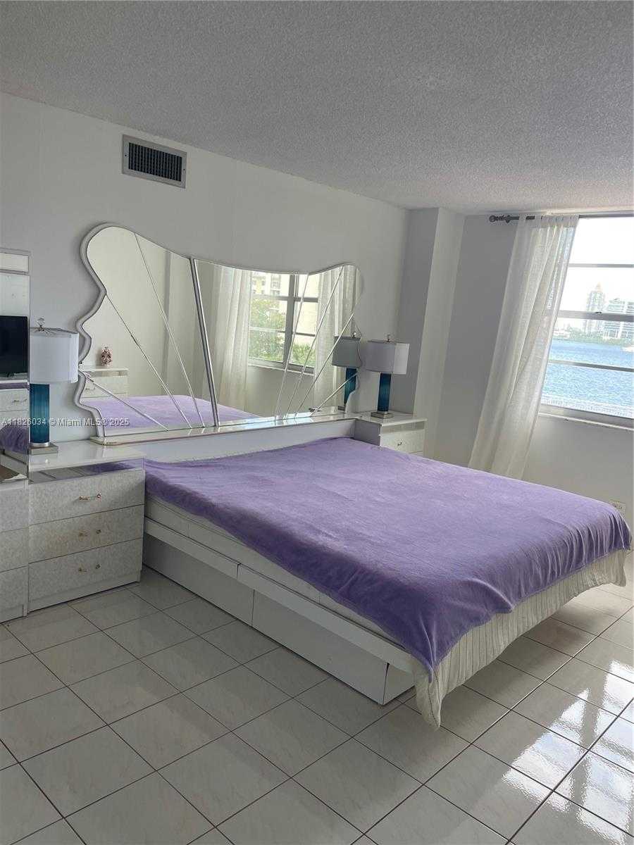 Small Image of 251 174TH ST #320, Sunny Isles Beach Number 12