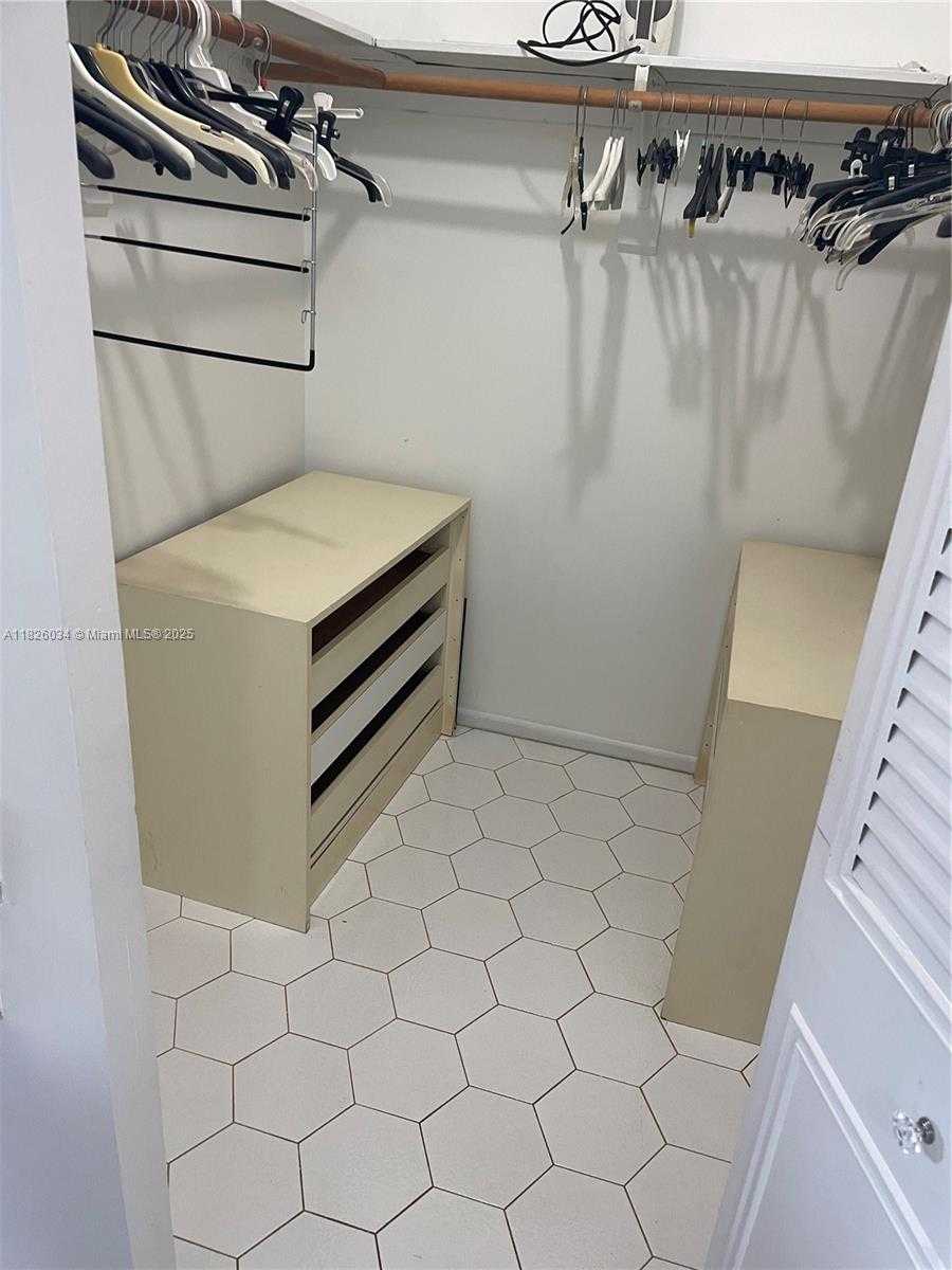 Small Image of 251 174TH ST #320, Sunny Isles Beach Number 14