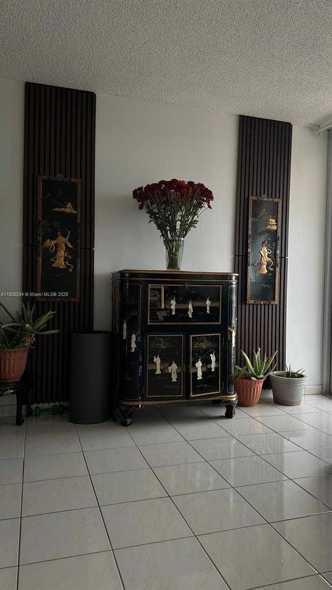Small Image of 251 174TH ST #320, Sunny Isles Beach Number 4