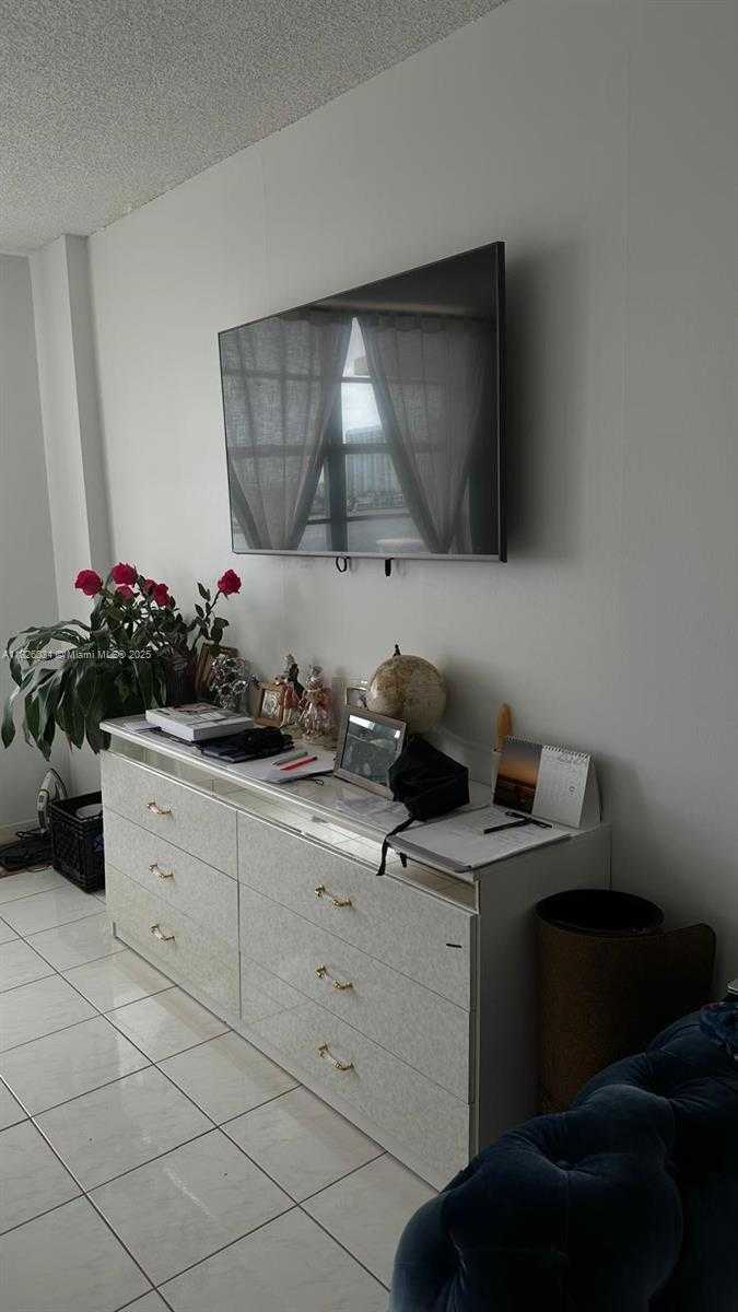 Small Image of 251 174TH ST #320, Sunny Isles Beach Number 6