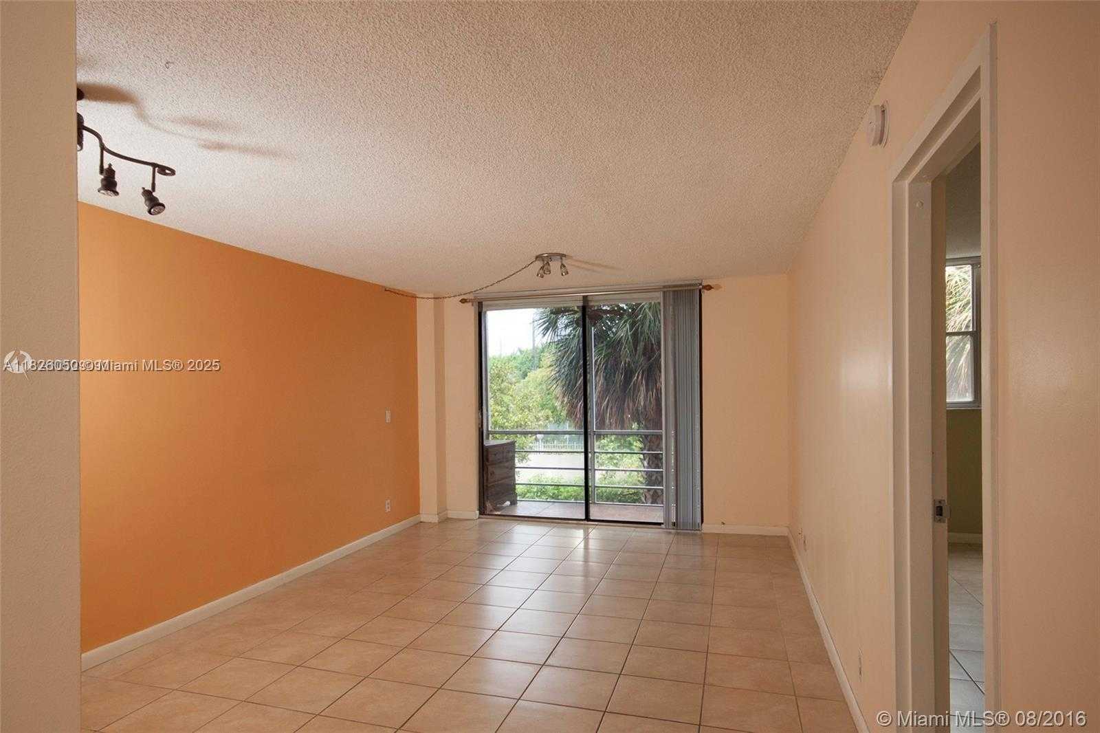 Small Image of 2821 NORTH MIAMI BEACH BLVD #2E, North Miami Beach Number 5