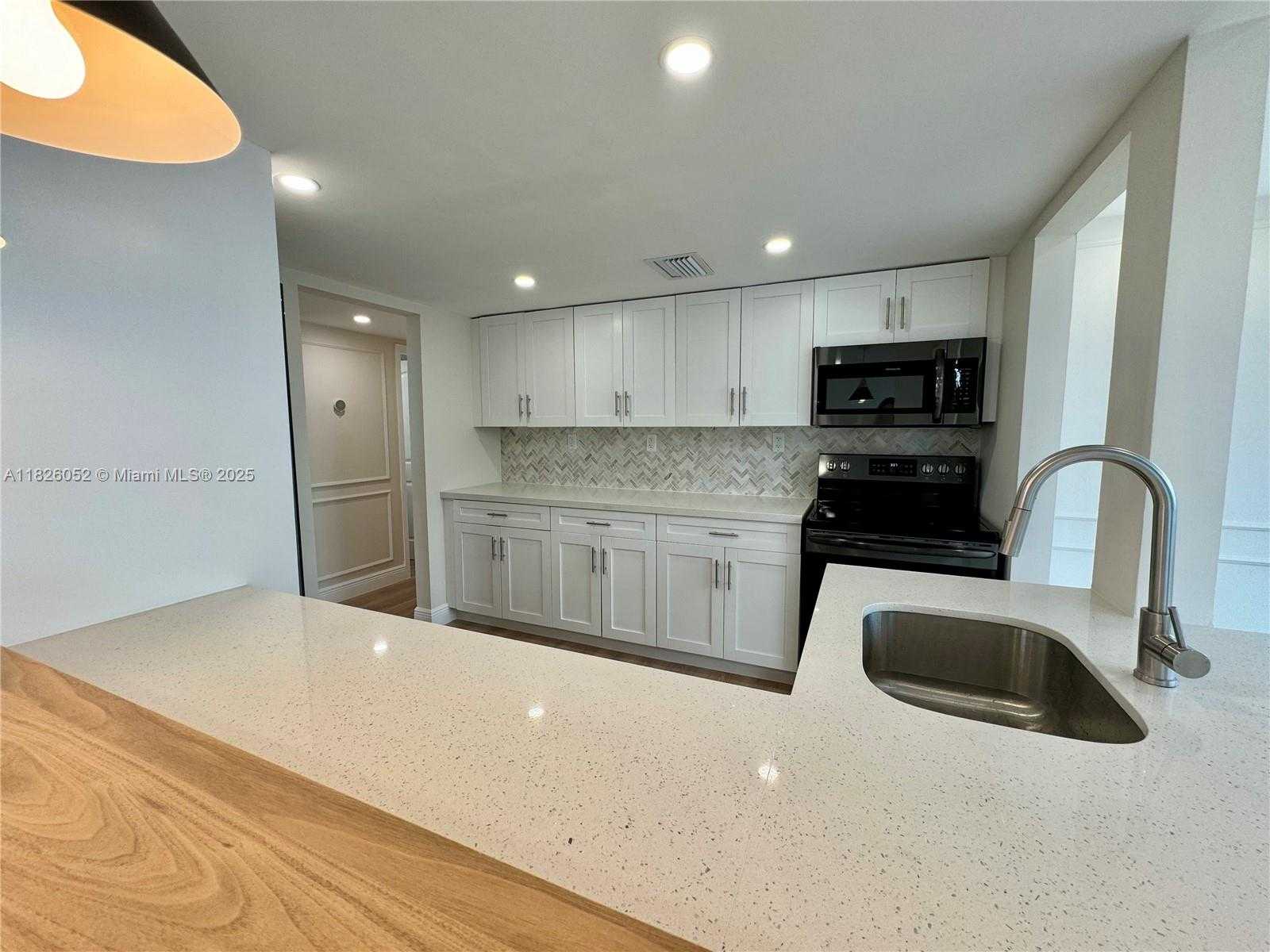 Small Image of 16546 NORTH EAST 26TH AVE #3G, North Miami Beach Number 15