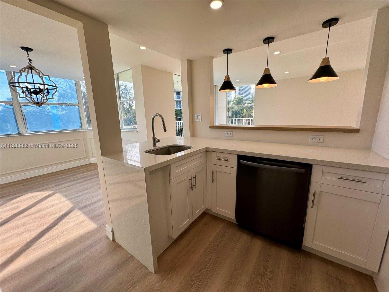 Small Image of 16546 NORTH EAST 26TH AVE #3G, North Miami Beach Number 16
