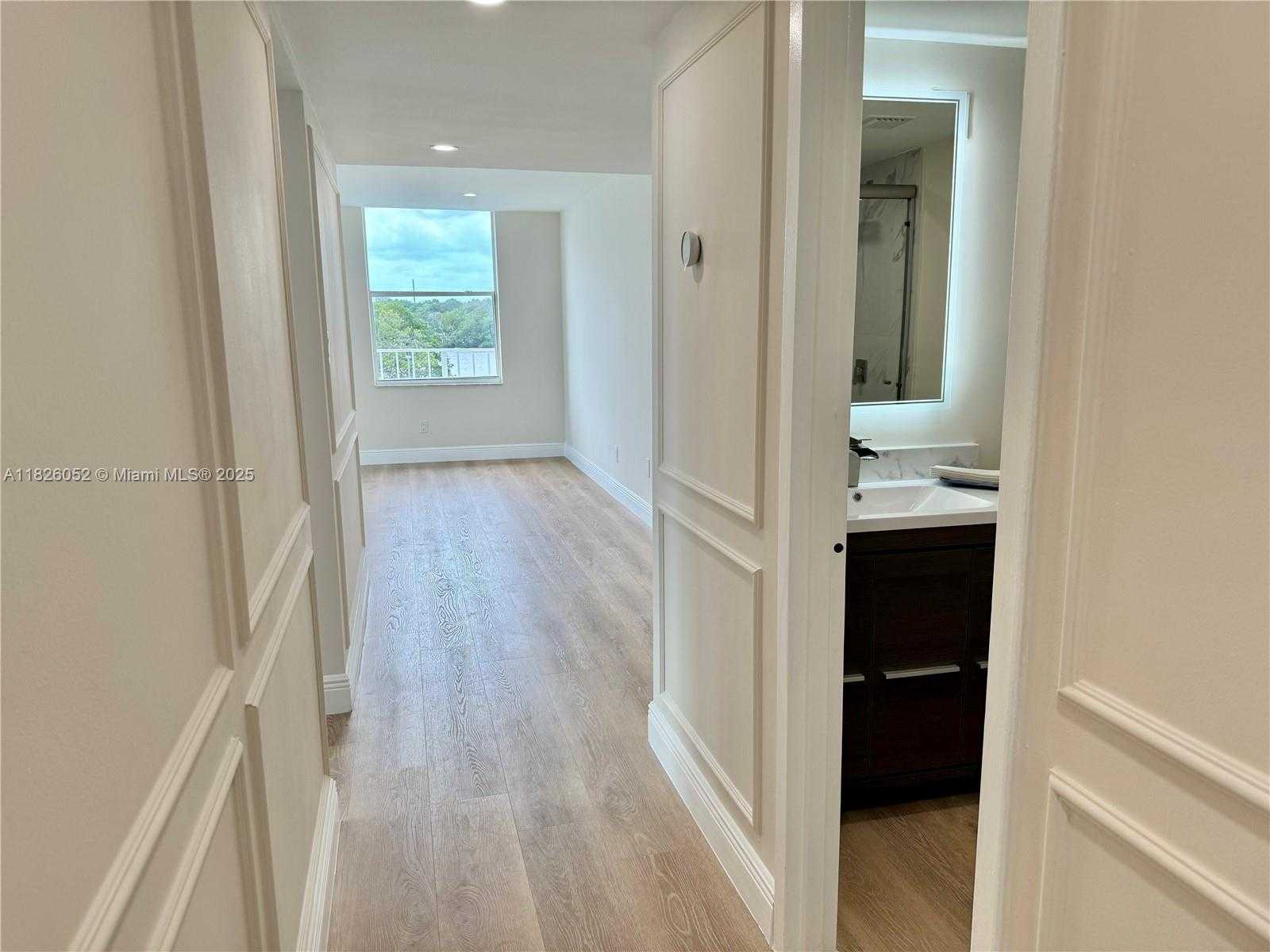 Small Image of 16546 NORTH EAST 26TH AVE #3G, North Miami Beach Number 23