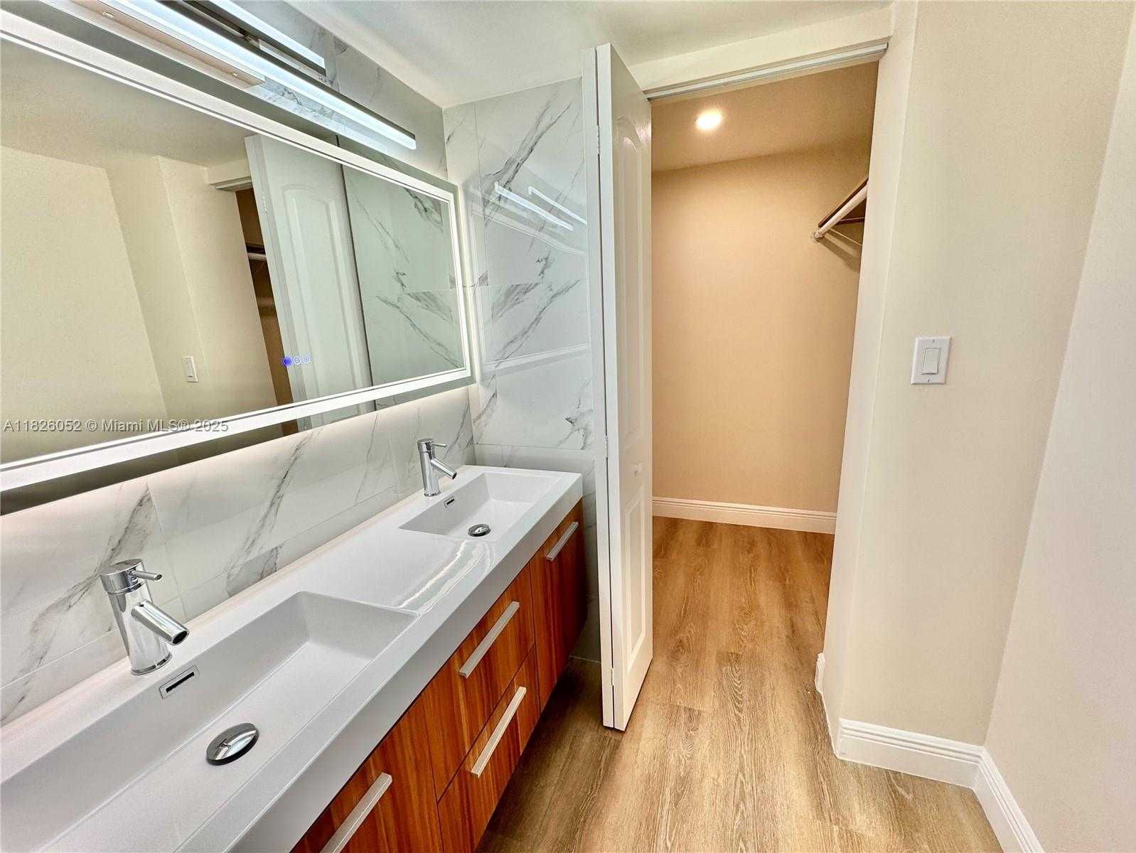 Small Image of 16546 NORTH EAST 26TH AVE #3G, North Miami Beach Number 29