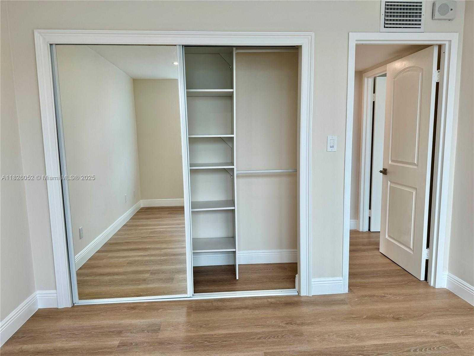 Small Image of 16546 NORTH EAST 26TH AVE #3G, North Miami Beach Number 36