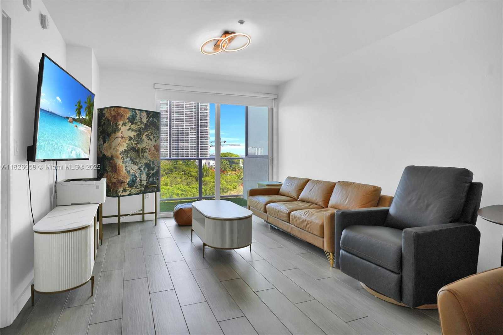 Small Image of 1600 SOUTH WEST 1ST AVE #803, Miami Number 3