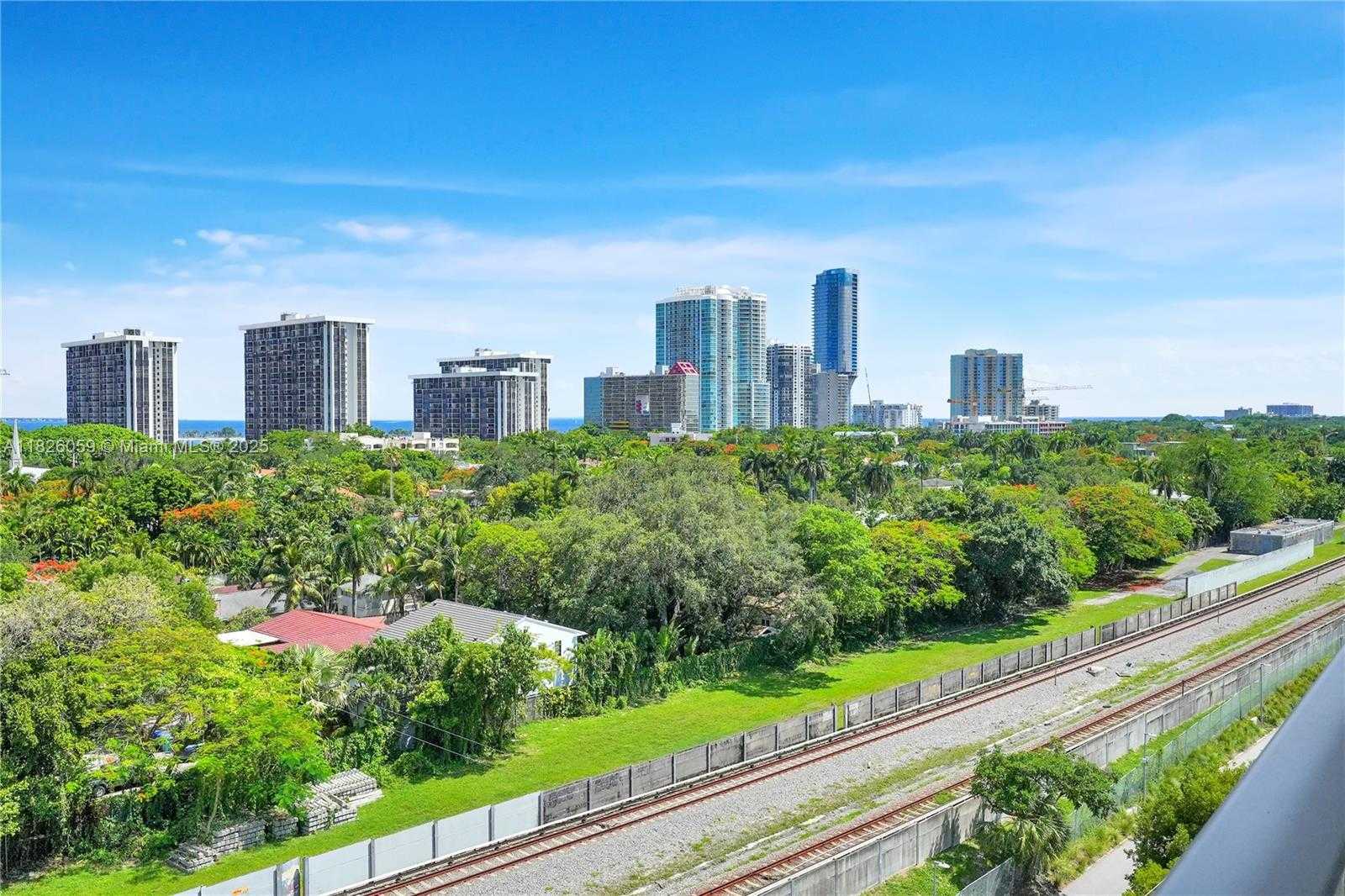 Small Image of 1600 SOUTH WEST 1ST AVE #803, Miami Number 6