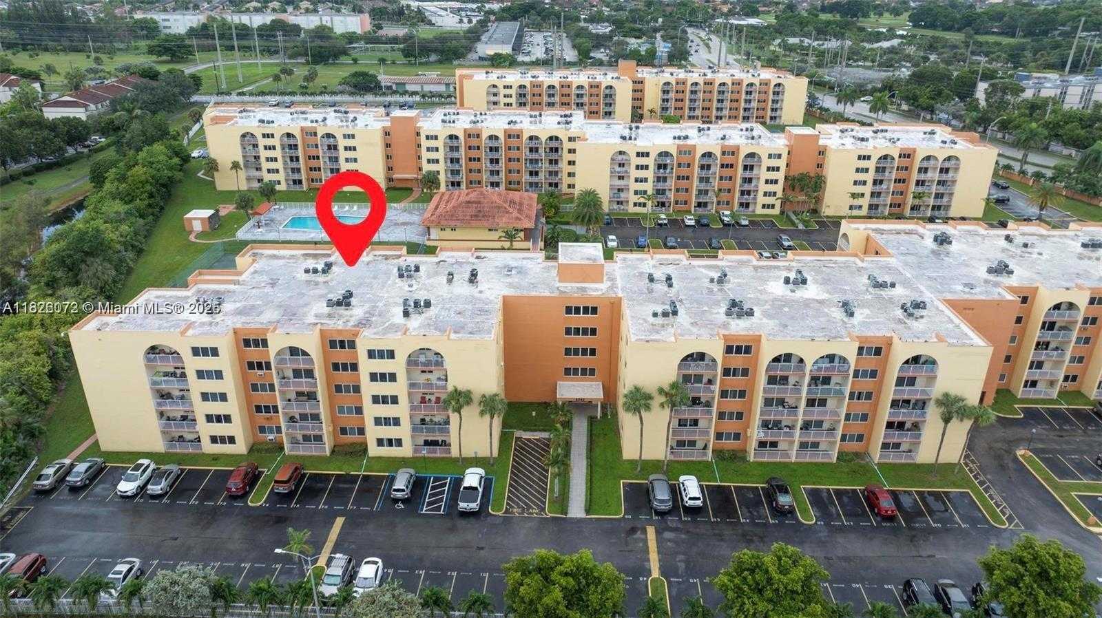 Small Image of Hialeah Number 15