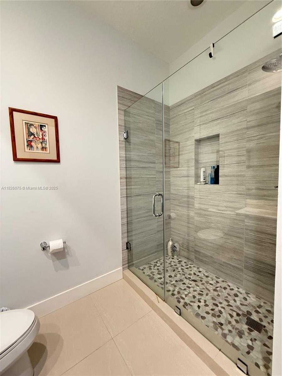 Small Image of 11339 NORTH WEST 71ST ST, Doral Number 18