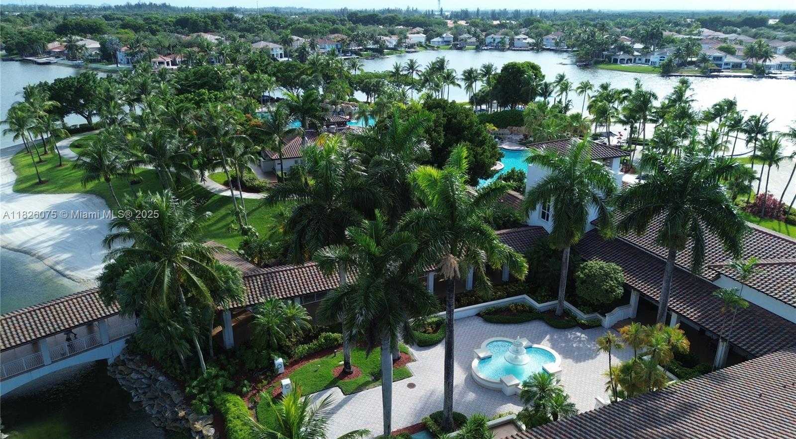 Small Image of 11339 NORTH WEST 71ST ST, Doral Number 27