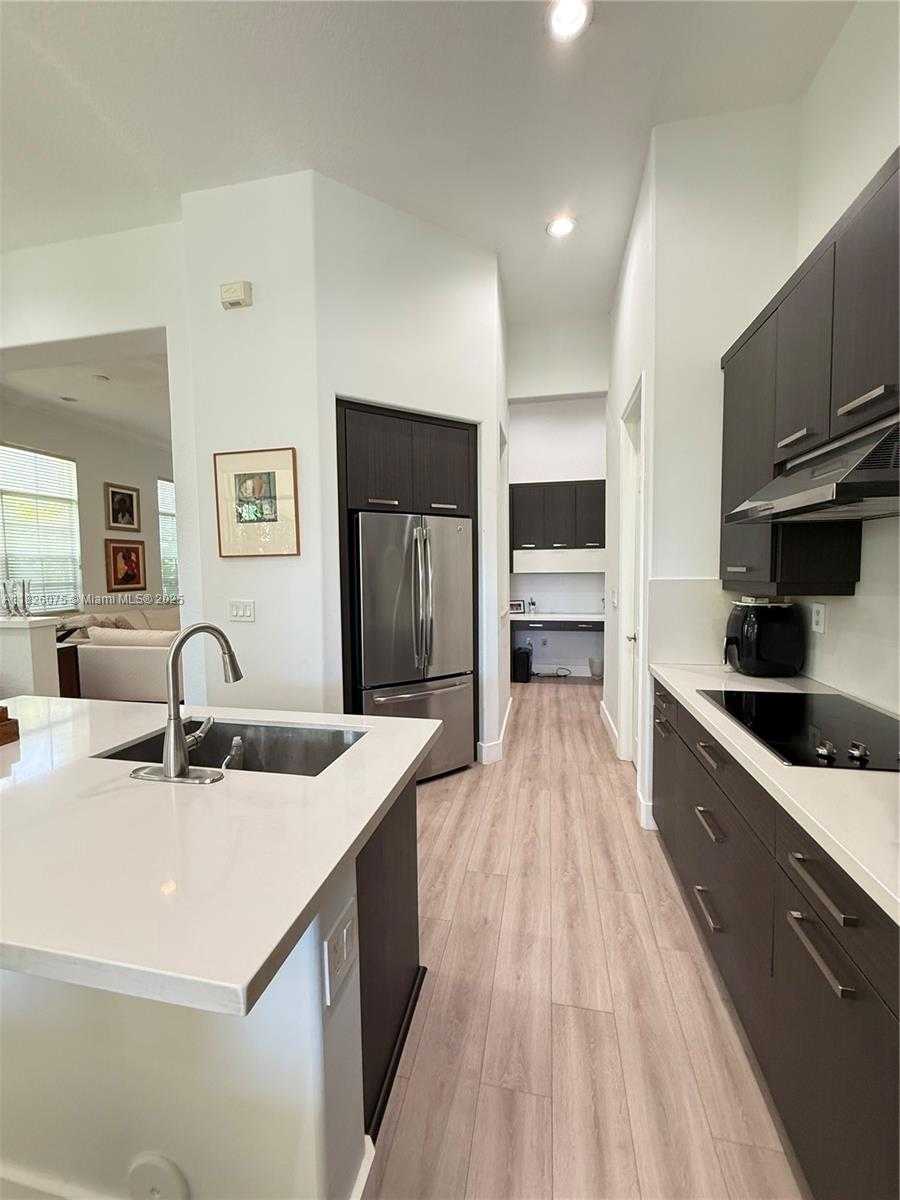 Small Image of 11339 NORTH WEST 71ST ST, Doral Number 8