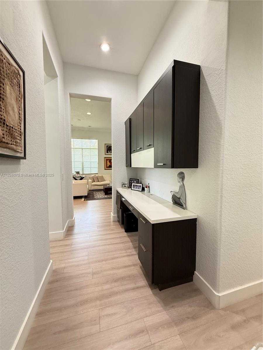 Small Image of 11339 NORTH WEST 71ST ST, Doral Number 9