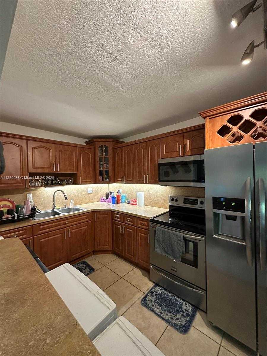 Small Image of 9487 SOUTH WEST 76TH ST #M8, Miami Number 10