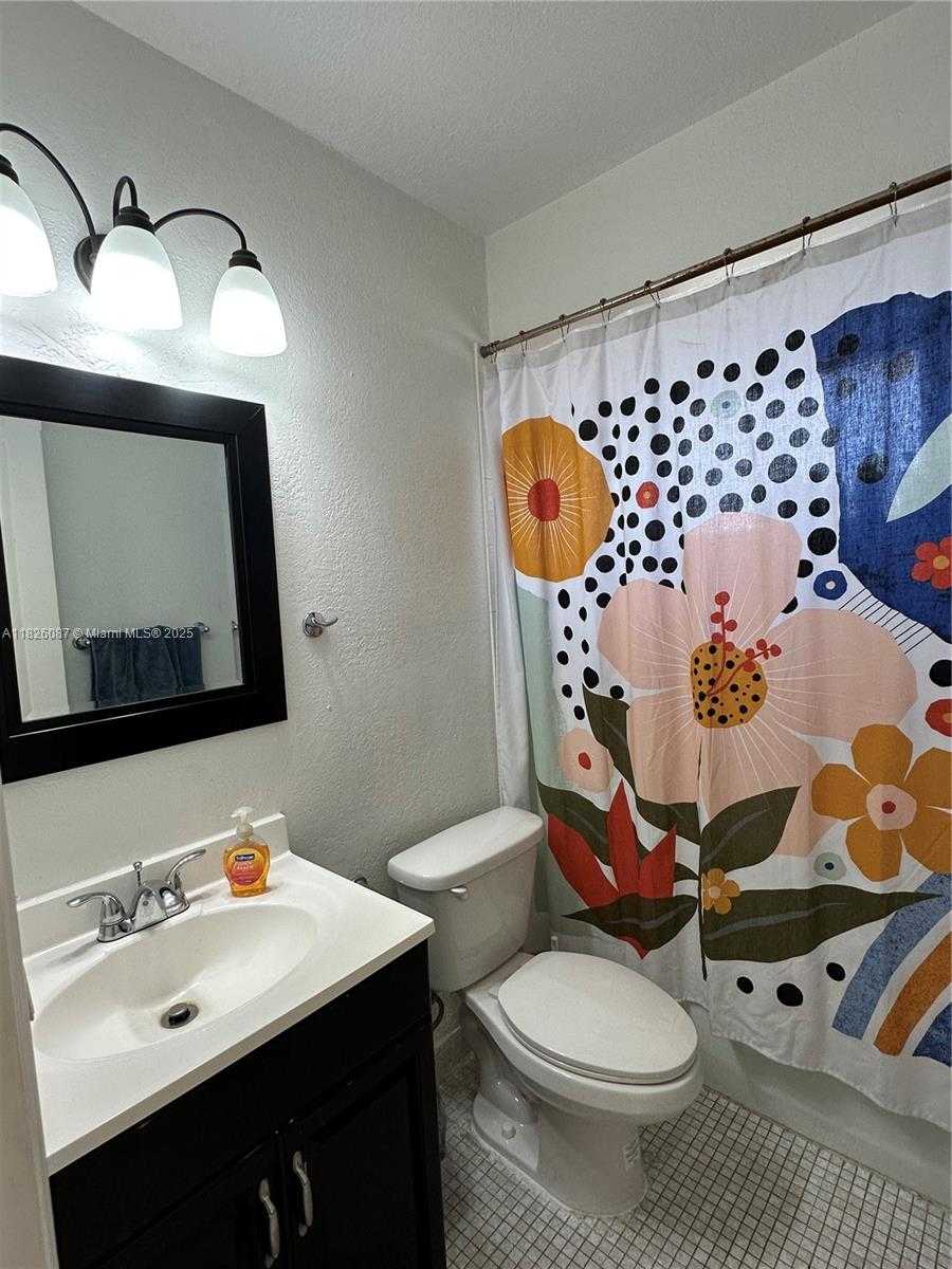 Small Image of 9487 SOUTH WEST 76TH ST #M8, Miami Number 11