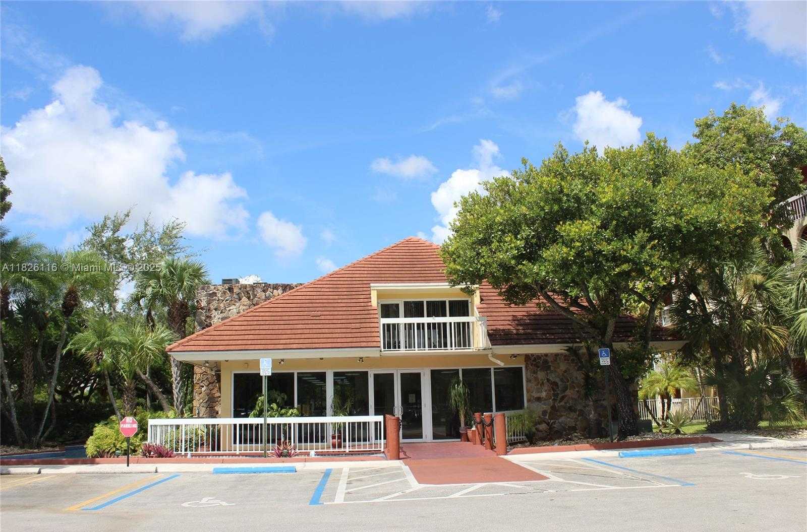 Small Image of 7705 CAMINO REAL #B-215, Miami Number 11
