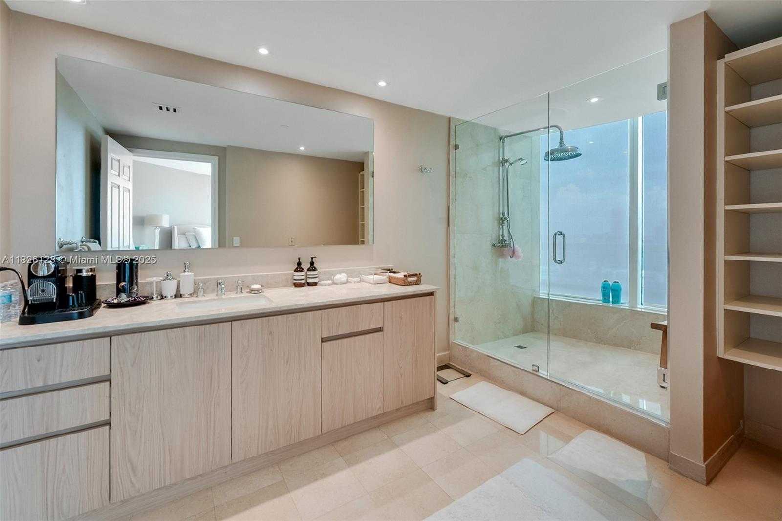 Small Image of 1643 BRICKELL AVE #3501, Miami Number 12