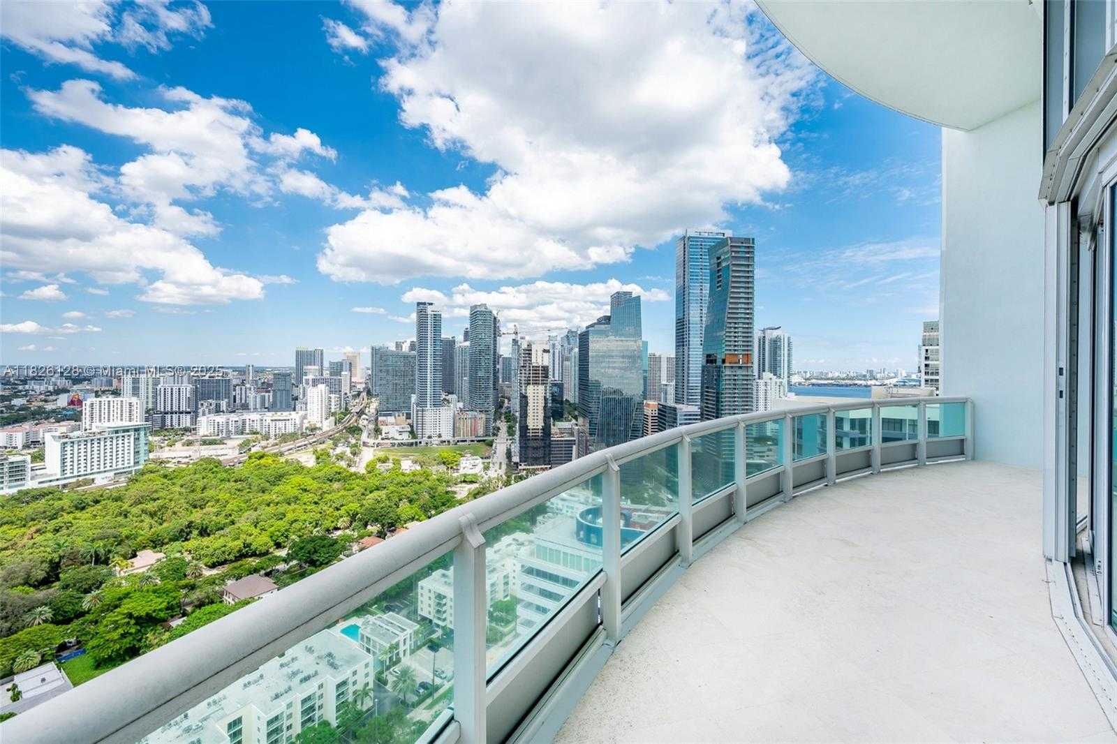 Small Image of 1643 BRICKELL AVE #3501, Miami Number 16