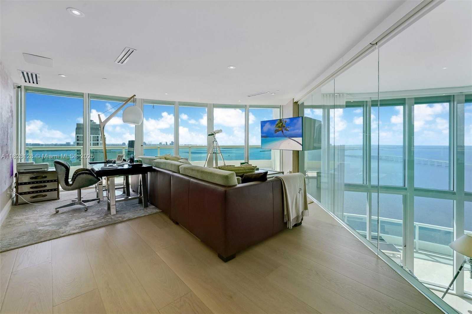 Small Image of 1643 BRICKELL AVE #3501, Miami Number 8