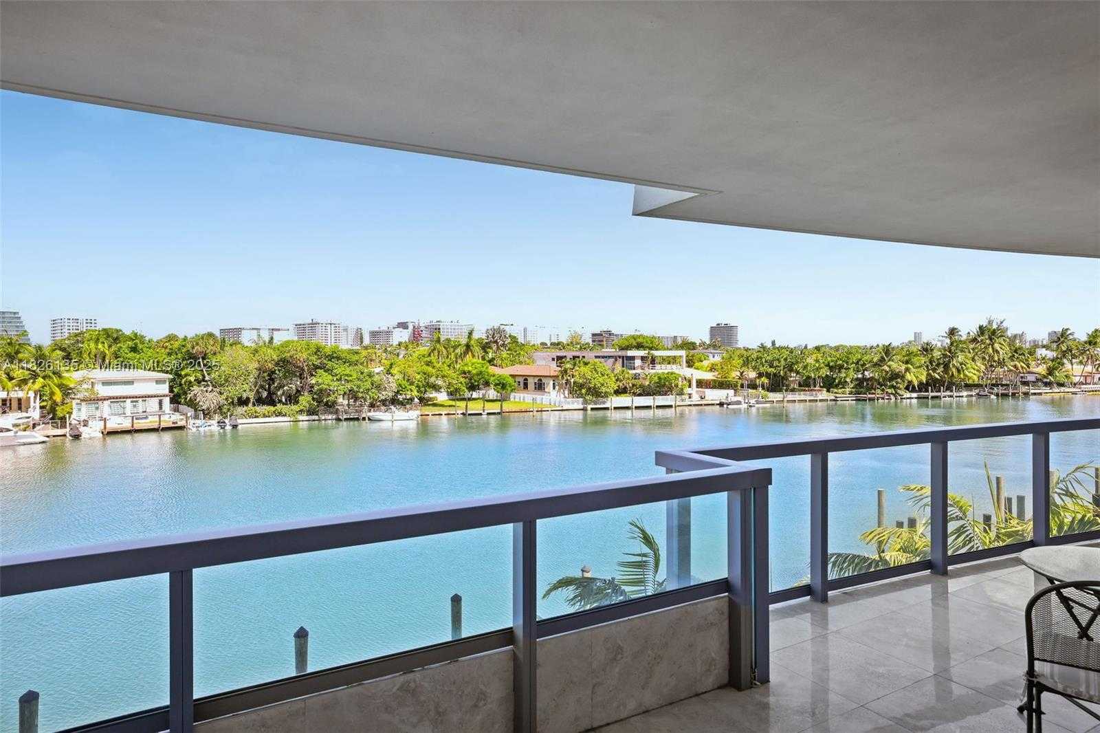 Small Image of 9261 EAST BAY HARBOR DR #404, Bay Harbor Islands Number 12