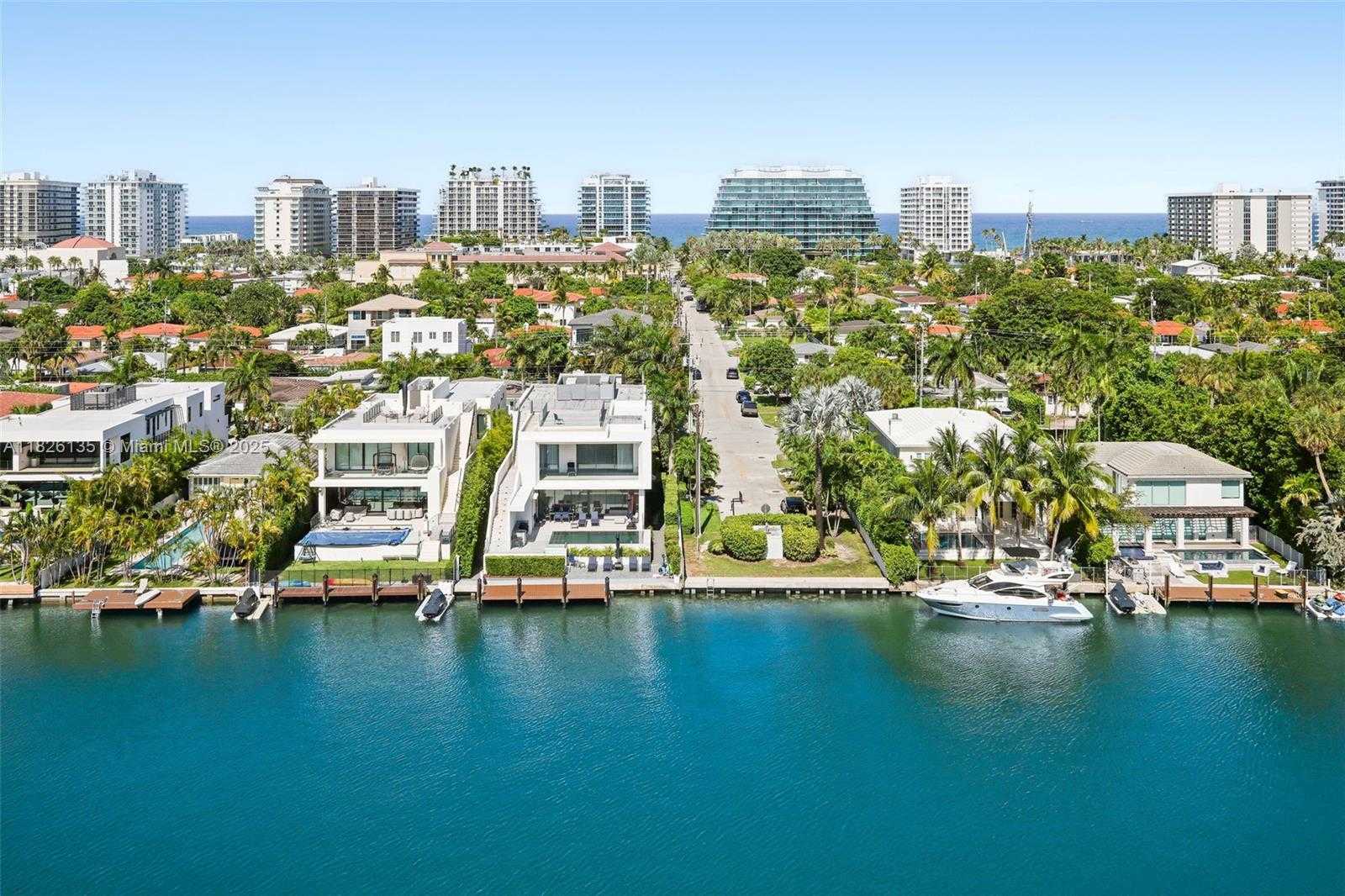 Small Image of 9261 EAST BAY HARBOR DR #404, Bay Harbor Islands Number 49