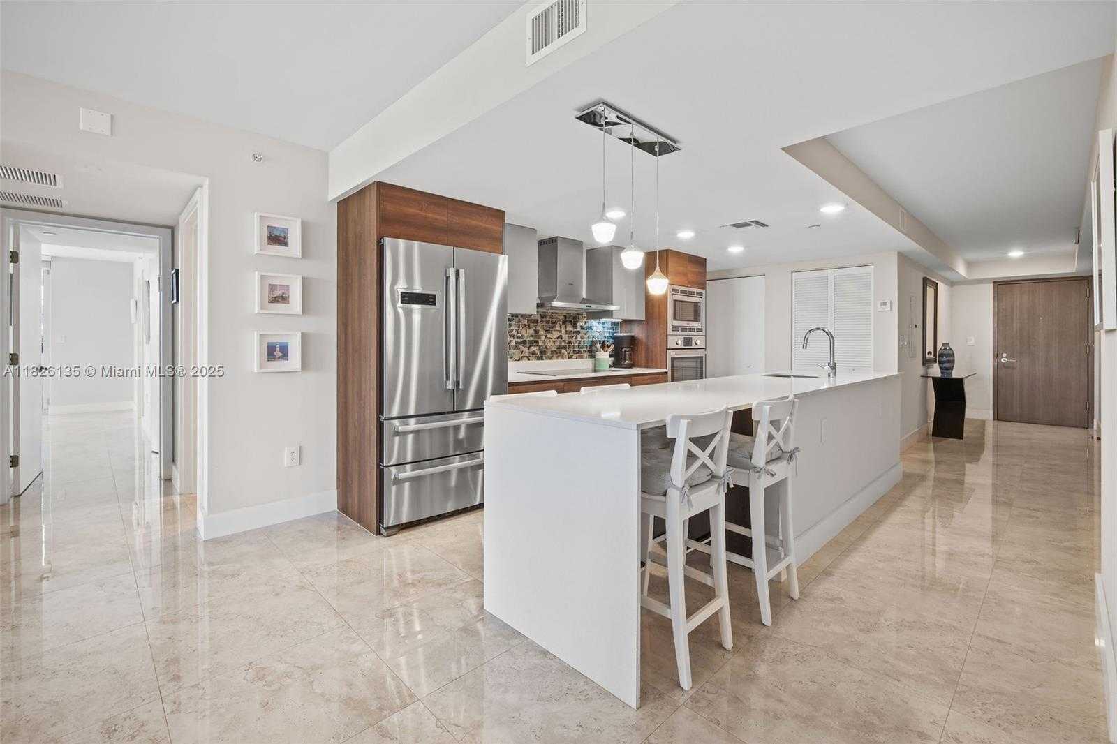 Small Image of 9261 EAST BAY HARBOR DR #404, Bay Harbor Islands Number 6