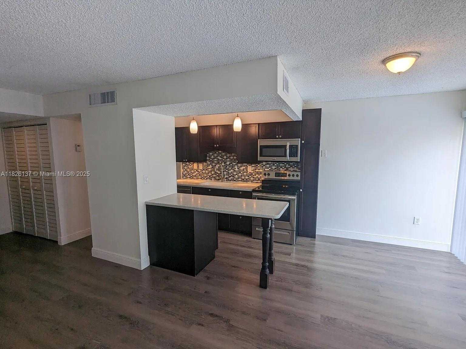 Small Image of 9331 SOUTH WEST 4TH ST #221A, Miami Number 4
