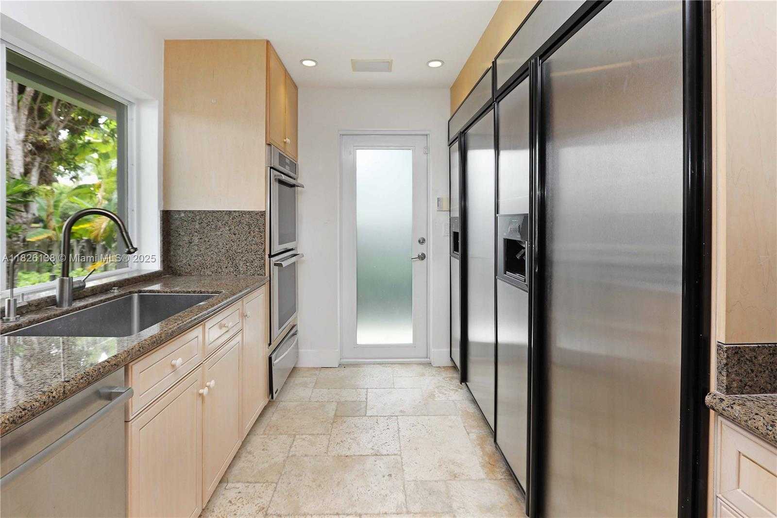 Small Image of 1108 WASHINGTON ST #1108, Hollywood Number 13
