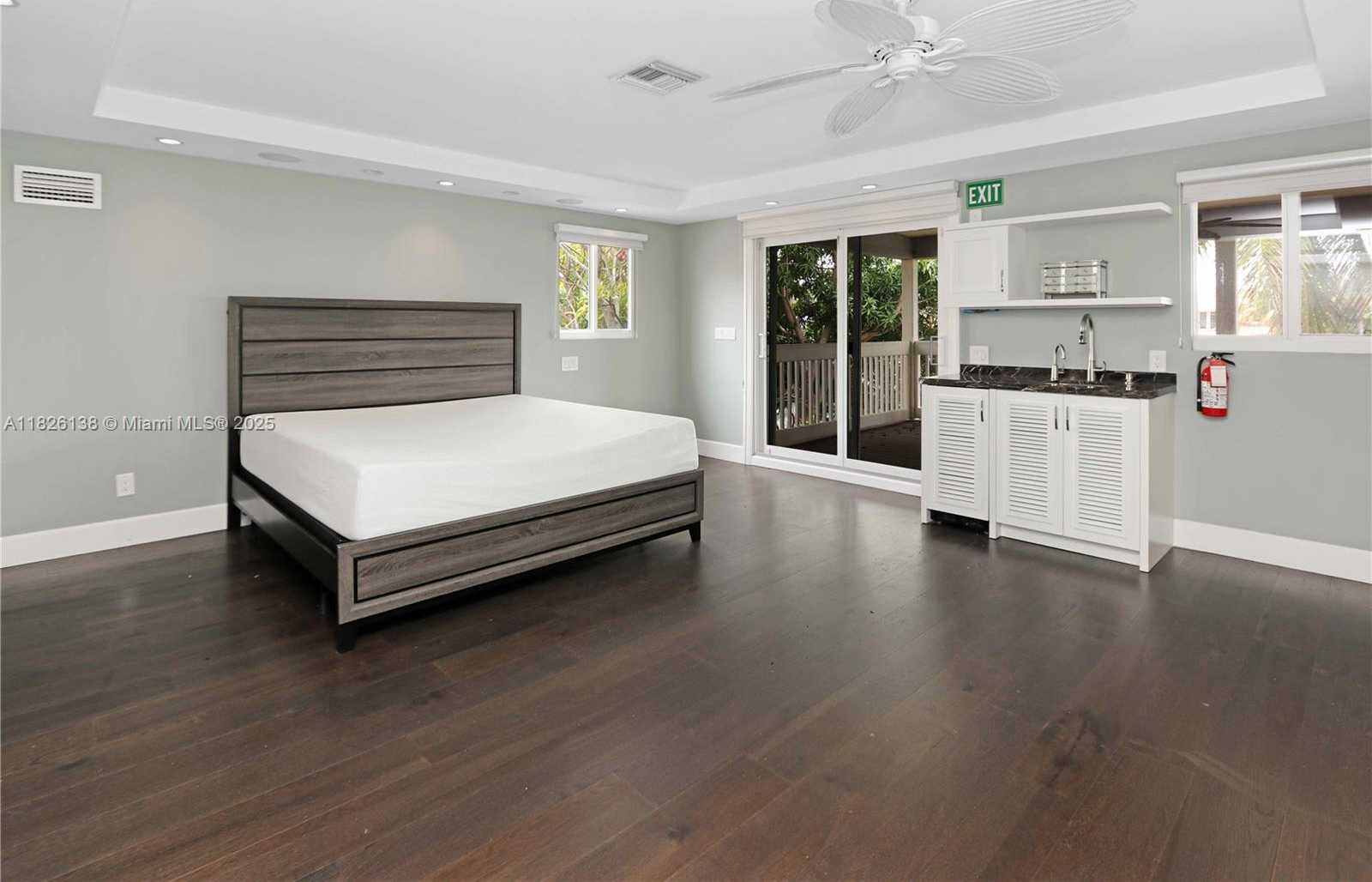 Small Image of 1108 WASHINGTON ST #1108, Hollywood Number 16