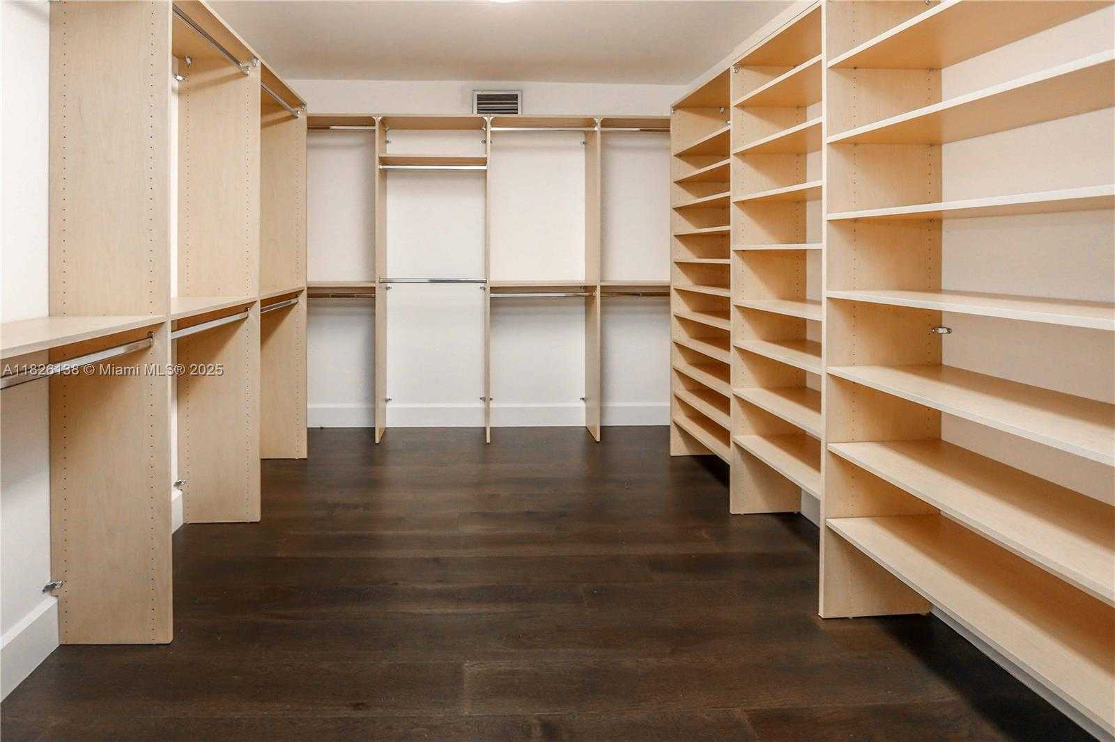 Small Image of 1108 WASHINGTON ST #1108, Hollywood Number 22