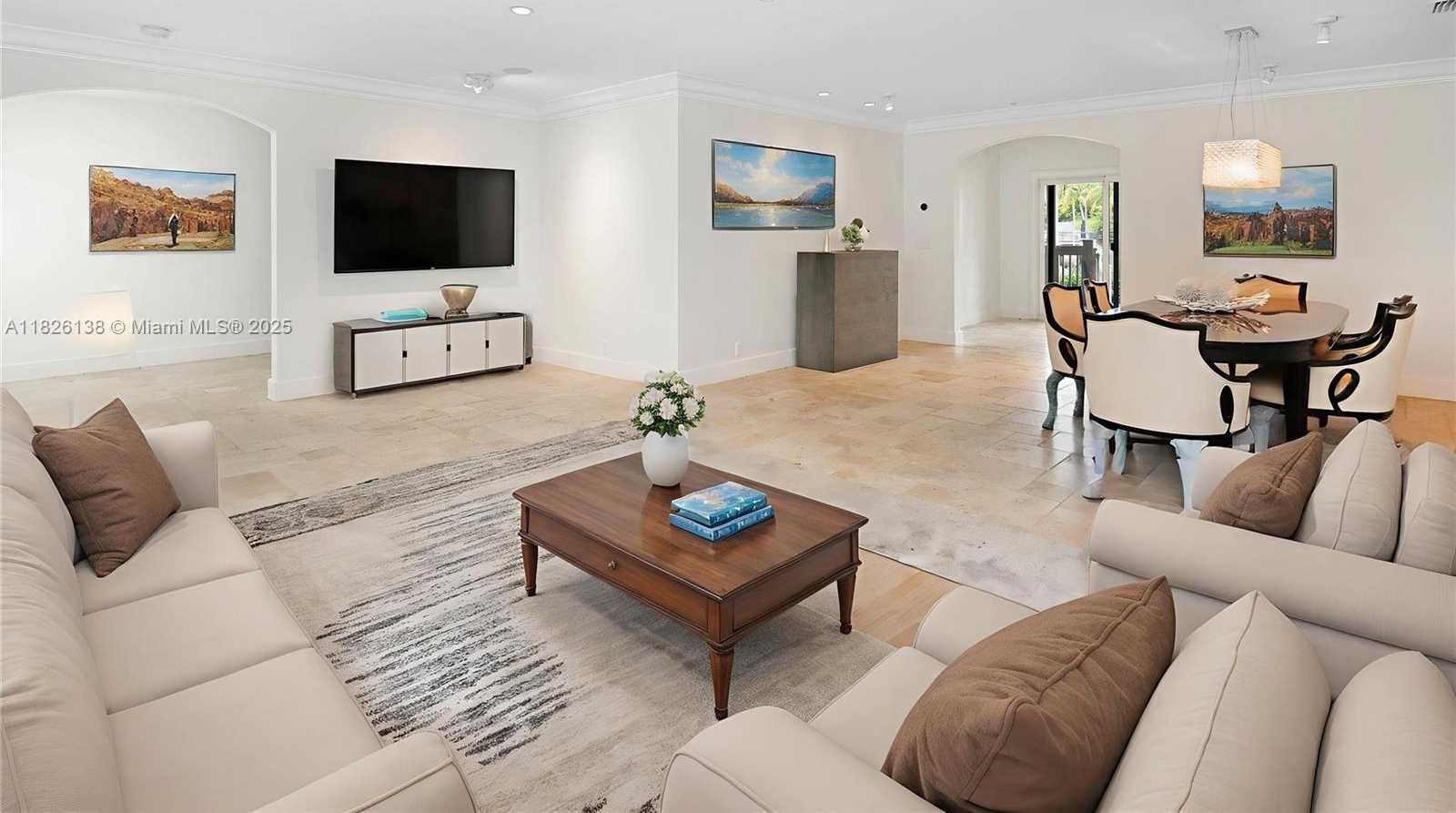 Small Image of 1108 WASHINGTON ST #1108, Hollywood Number 4