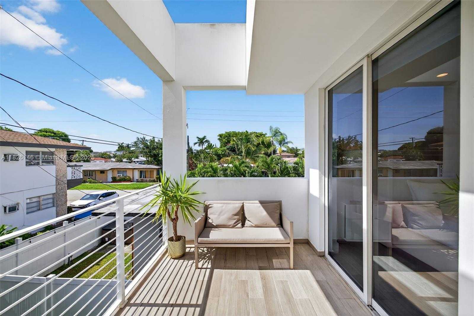 Small Image of 904 NORTH EAST 15TH AVE, Fort Lauderdale Number 29