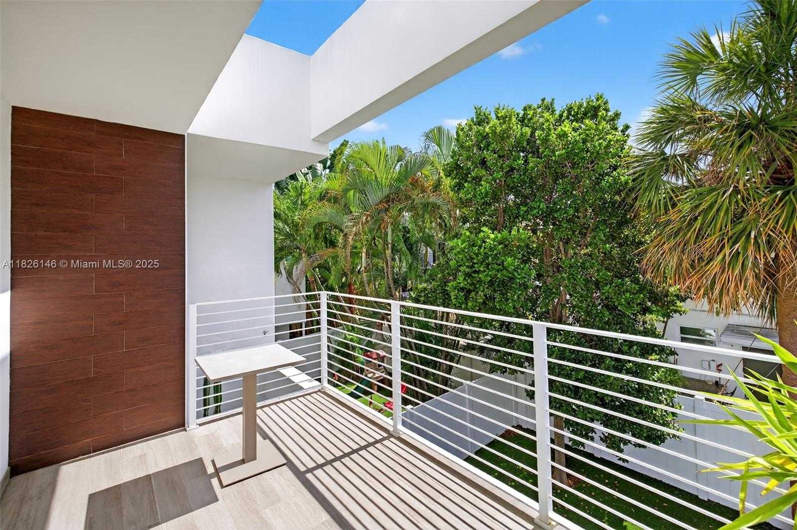 Small Image of 904 NORTH EAST 15TH AVE, Fort Lauderdale Number 31