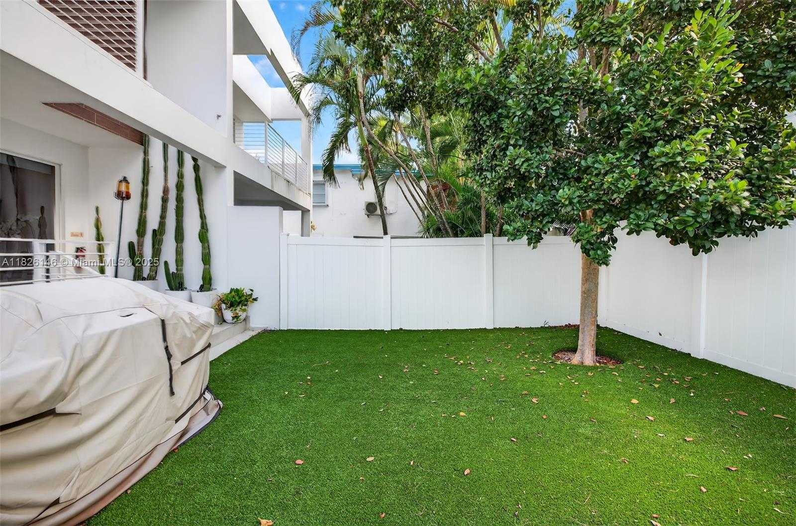 Small Image of 904 NORTH EAST 15TH AVE, Fort Lauderdale Number 35