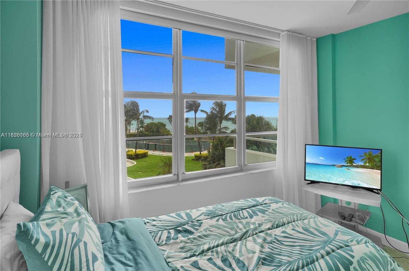 Small Image of 5151 COLLINS AVE #535, Miami Beach Number 25