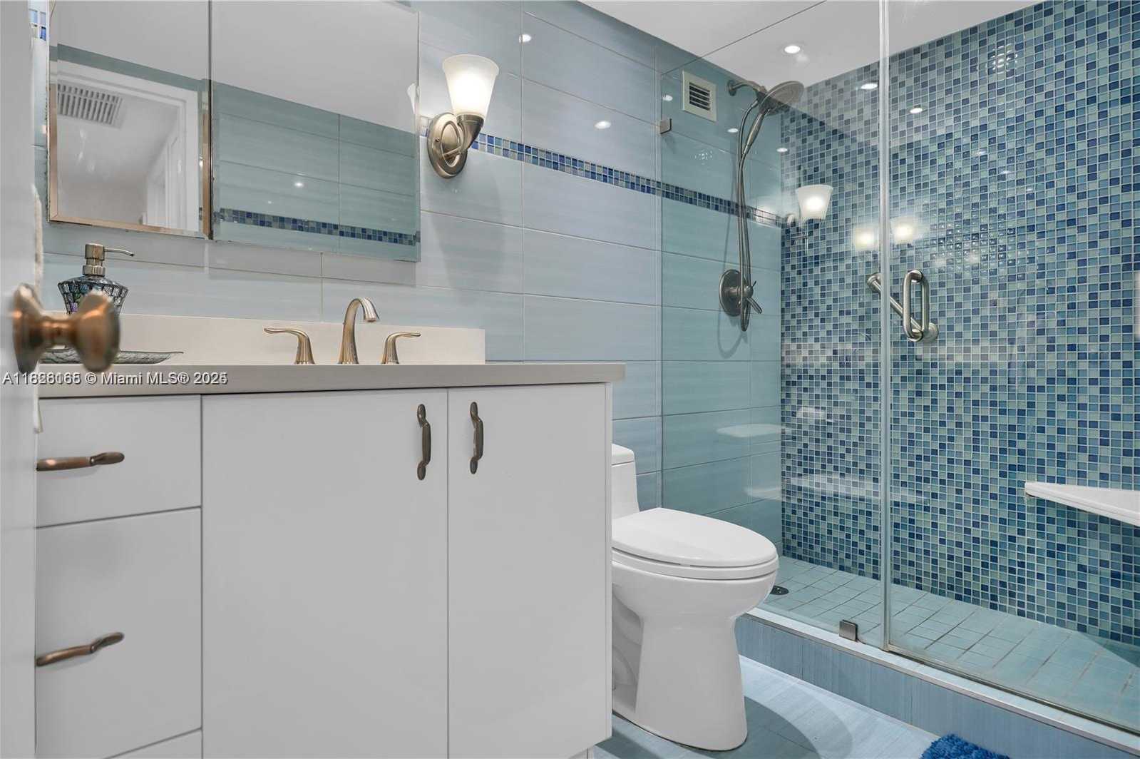 Small Image of 5151 COLLINS AVE #535, Miami Beach Number 28