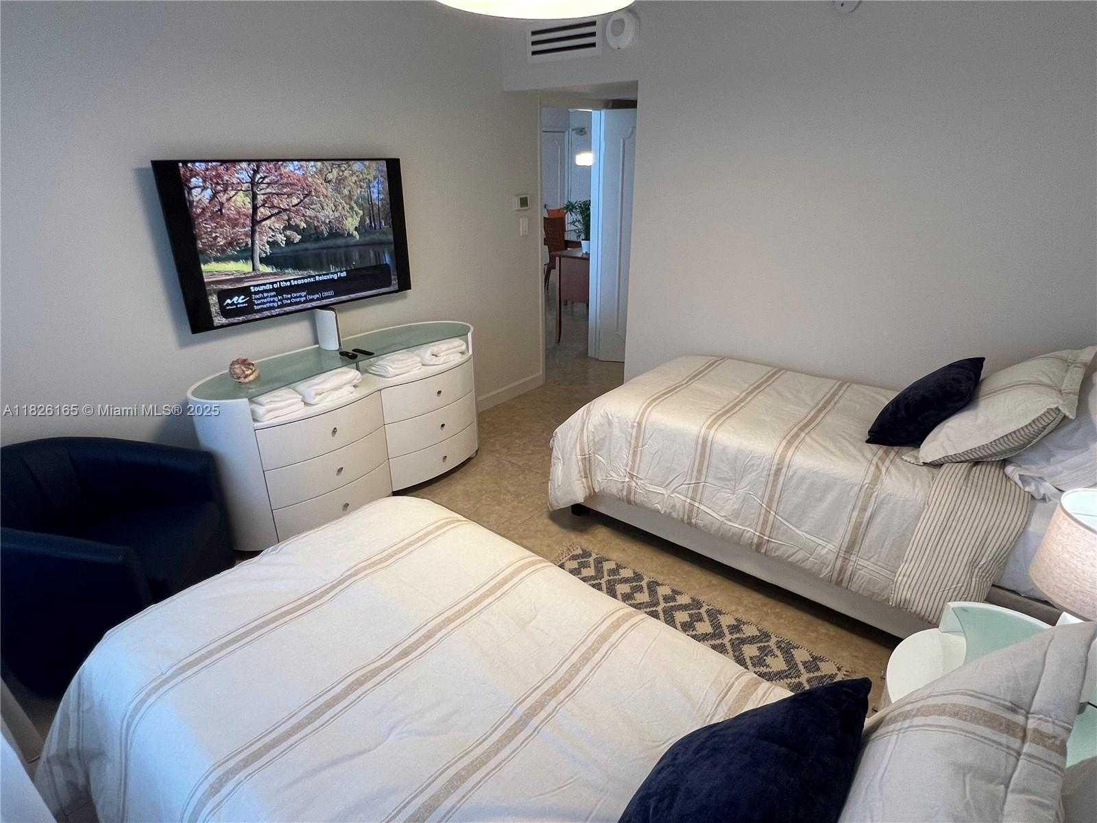 Small Image of 5151 COLLINS AVE #535, Miami Beach Number 56