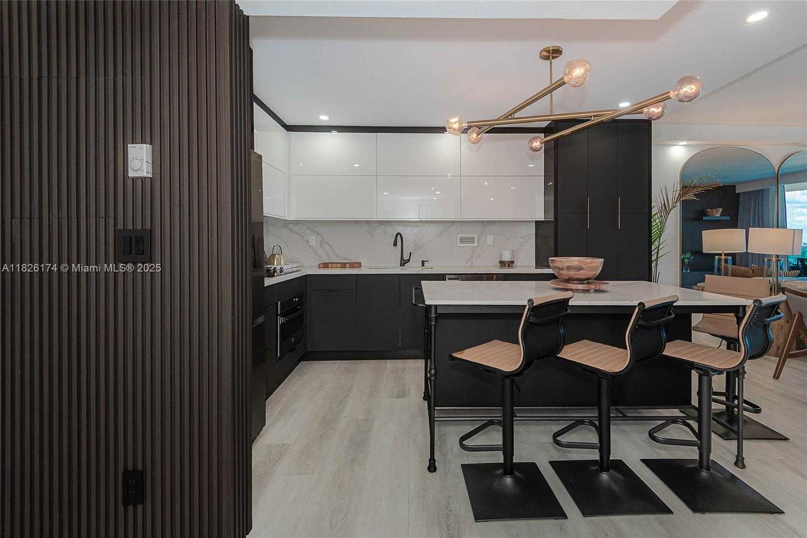 Small Image of 2301 COLLINS AVE #1134, Miami Beach Number 11