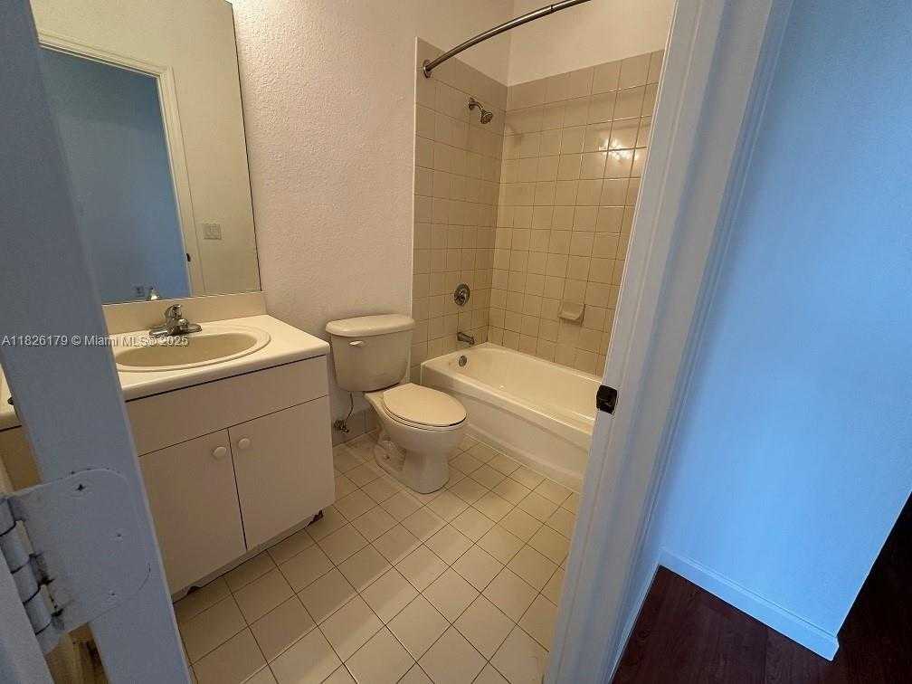 Small Image of 11102 NORTH WEST 83RD ST #216, Doral Number 18