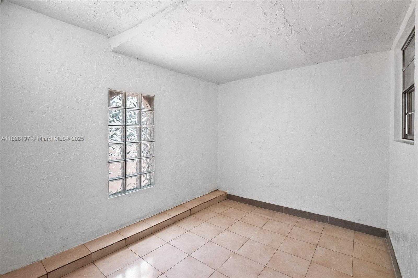 Small Image of 12262 SOUTH WEST 10TH ST #3-8AI, Miami Number 17