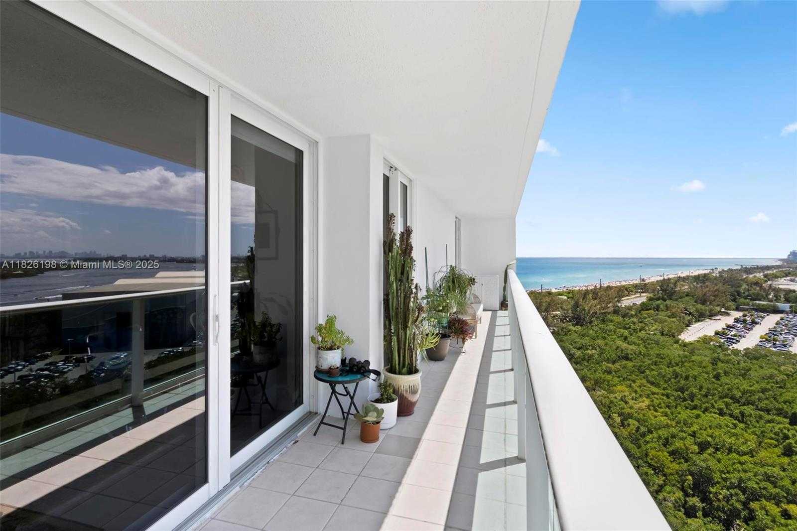 Small Image of 100 BAYVIEW DR #1619, Sunny Isles Beach Number 18