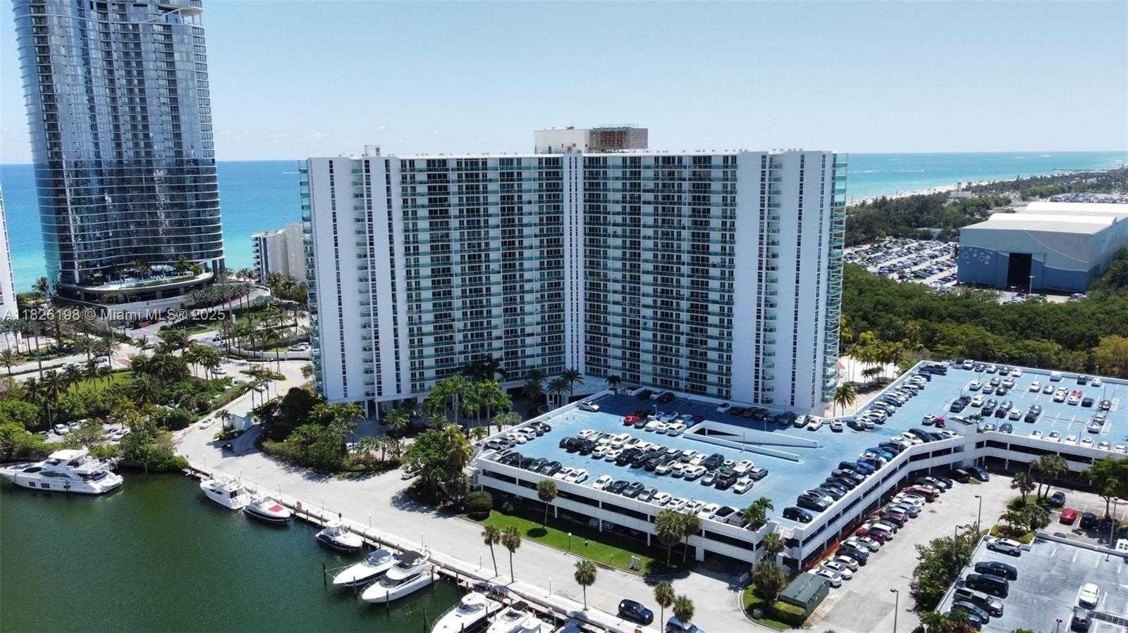 Small Image of 100 BAYVIEW DR #1619, Sunny Isles Beach Number 27