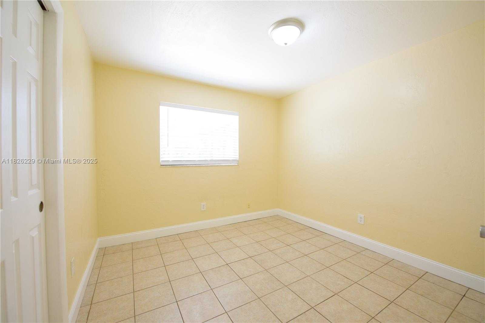 Small Image of 15410 SOUTH WEST 295TH ST, Homestead Number 11