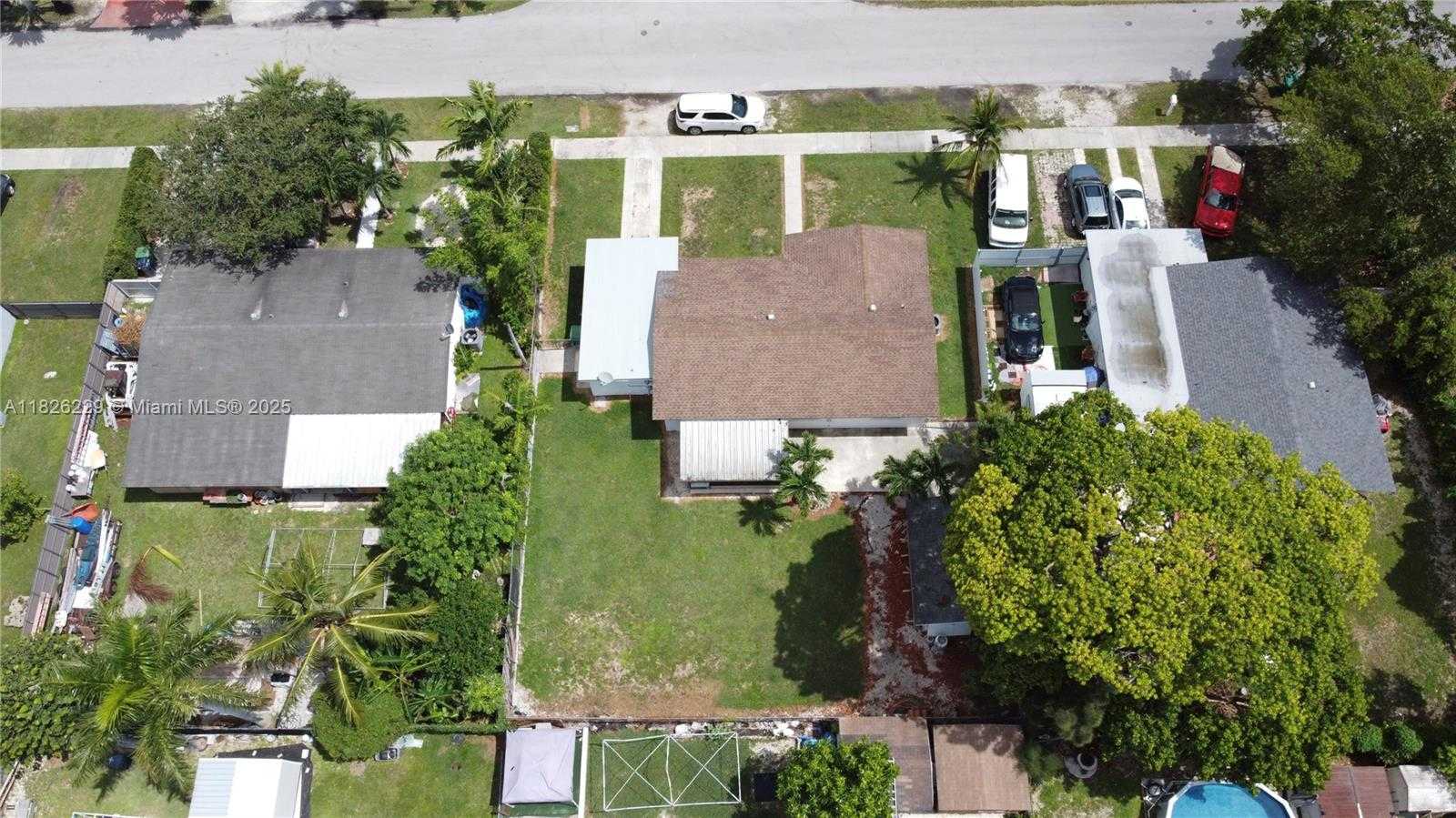 Small Image of 15410 SOUTH WEST 295TH ST, Homestead Number 3