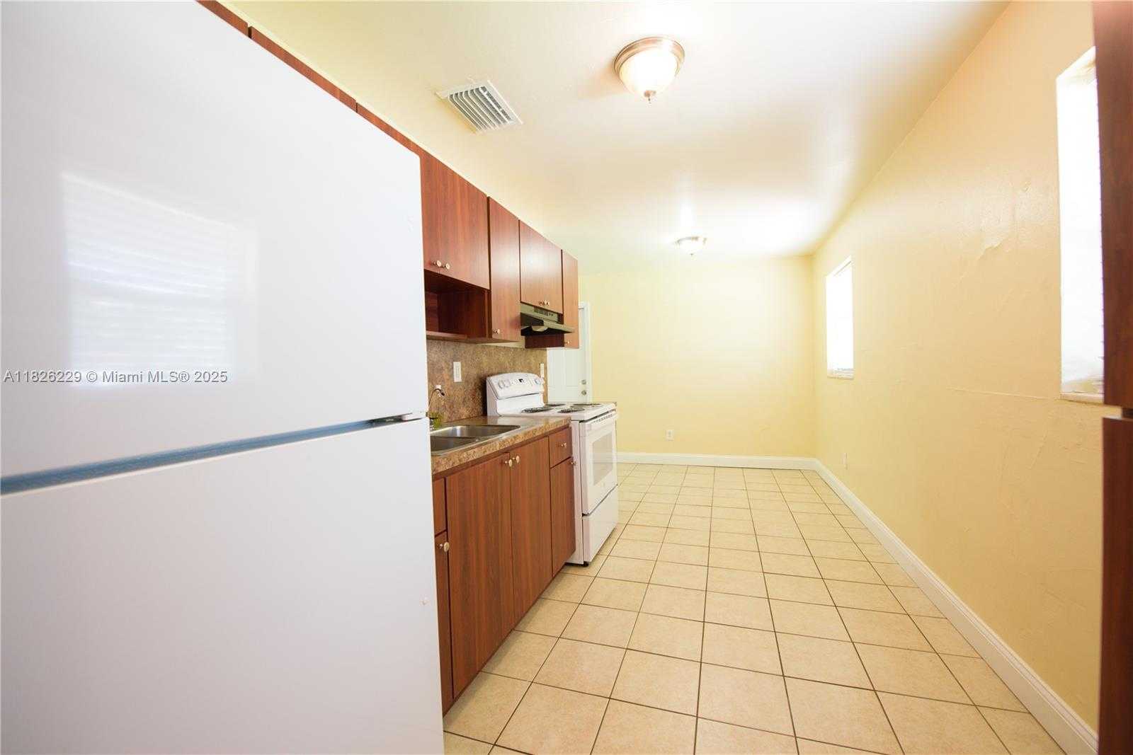 Small Image of 15410 SOUTH WEST 295TH ST, Homestead Number 8