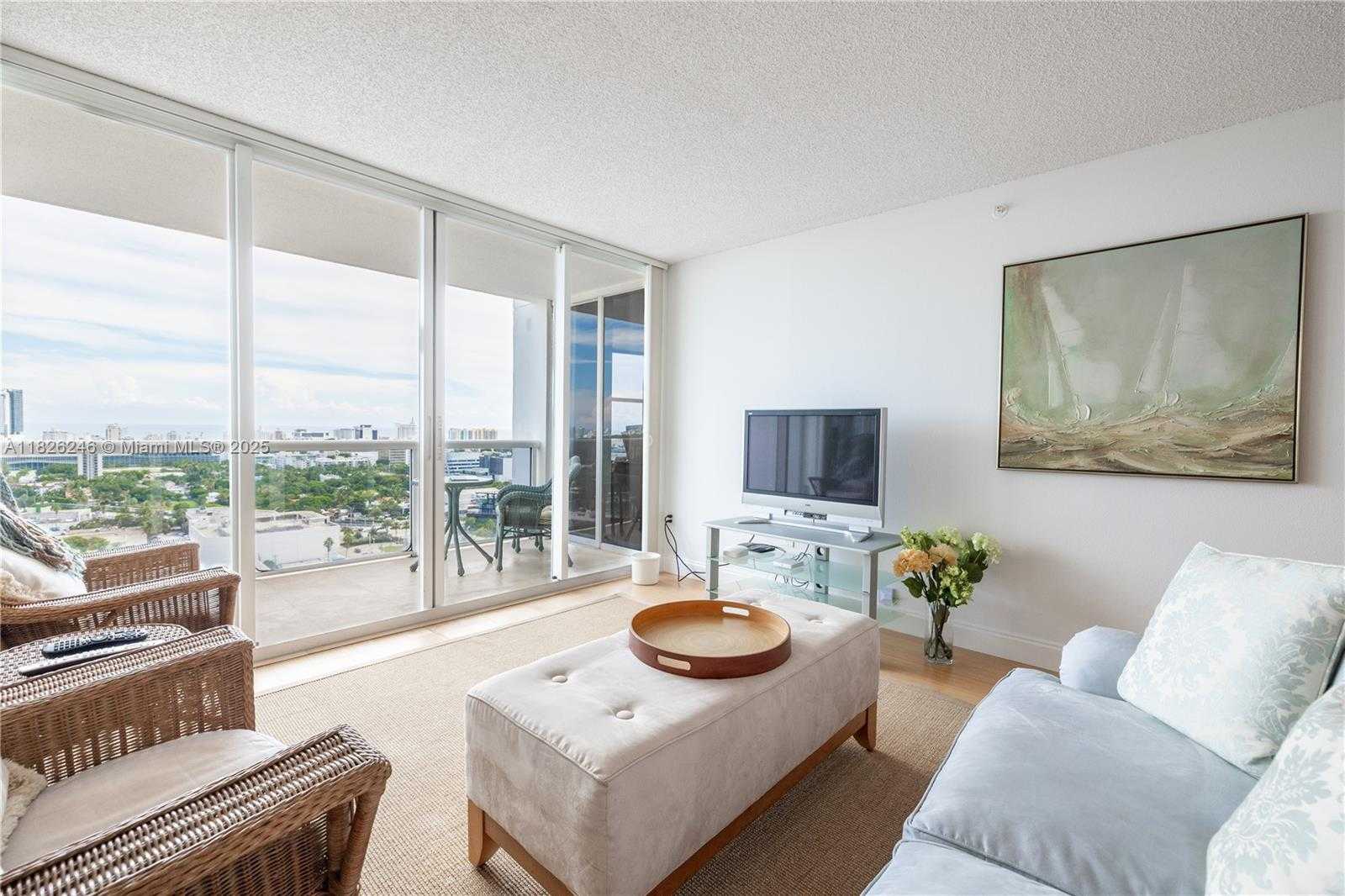 Small Image of 1800 SUNSET HARBOUR DR #2405, Miami Beach Number 3