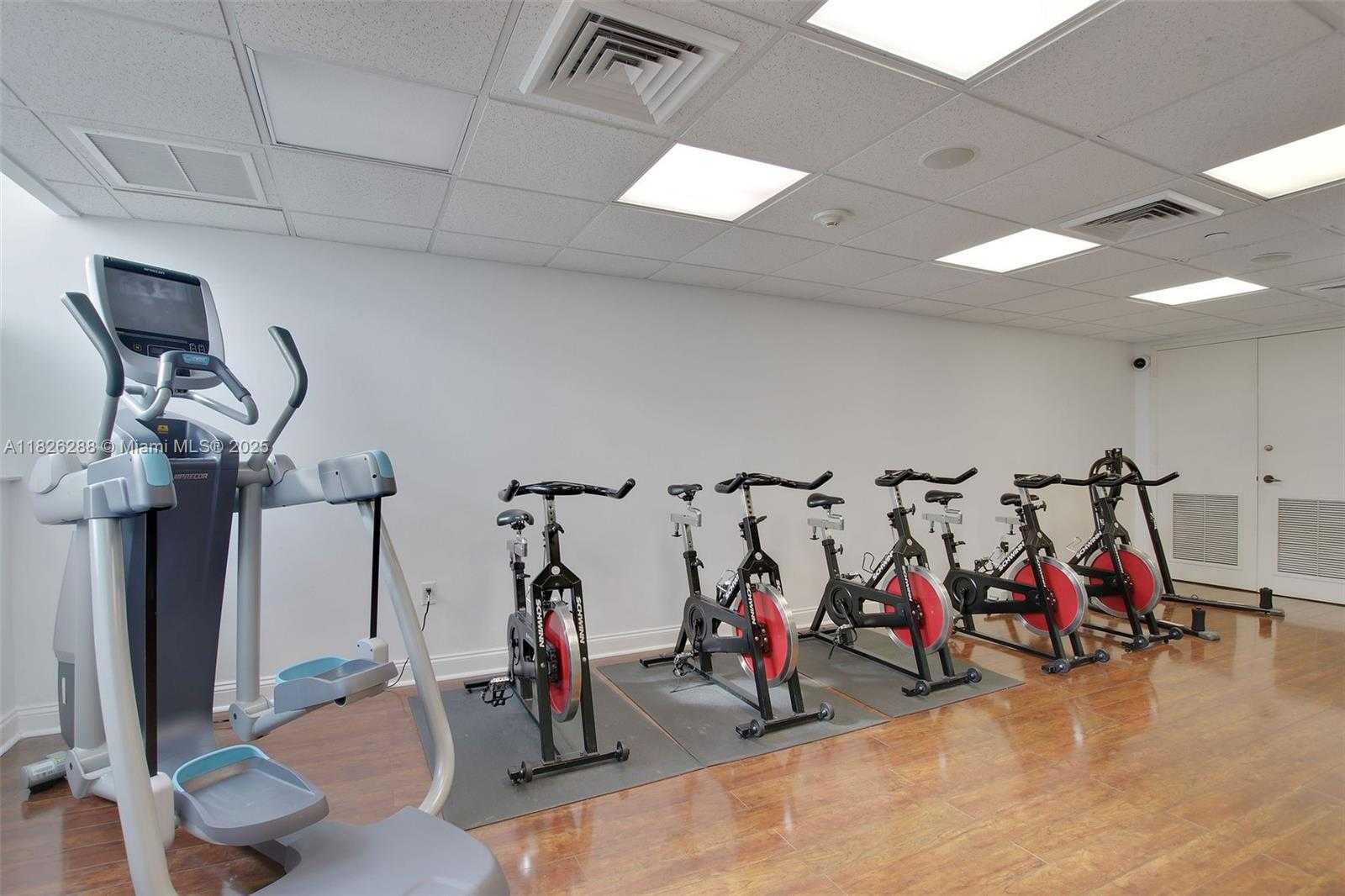 Small Image of 650 WEST AVE #1508, Miami Beach Number 27
