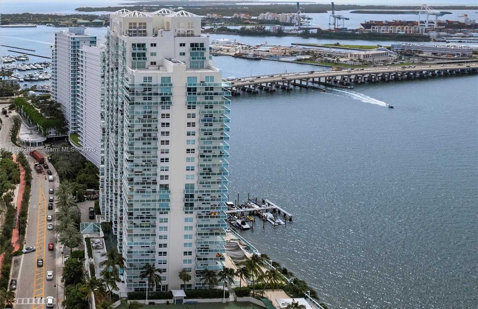 Small Image of 650 WEST AVE #1508, Miami Beach Number 36